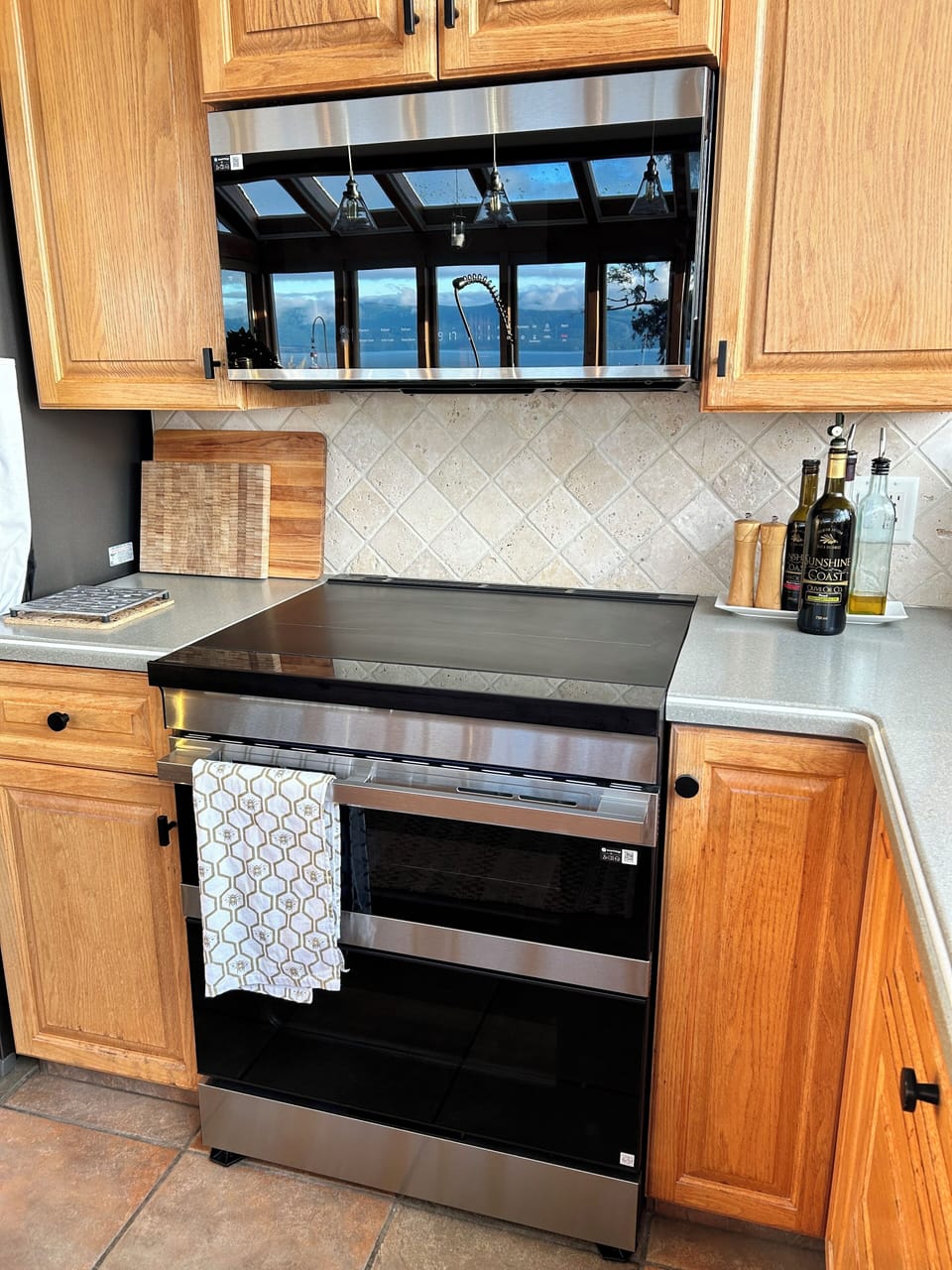 New double oven and microwave