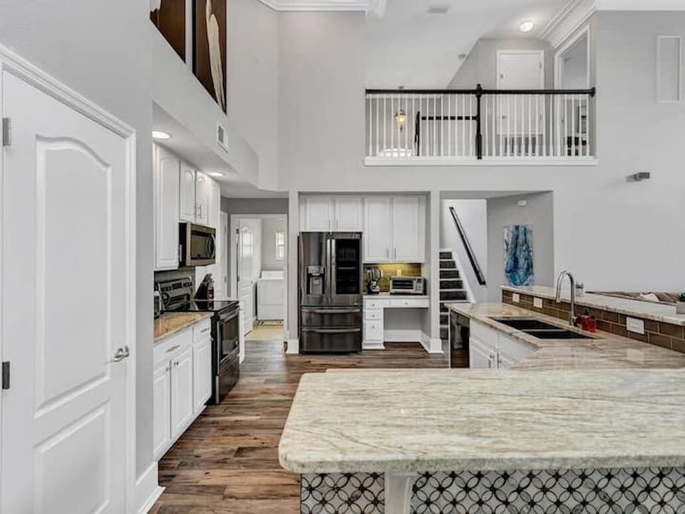 Kitchen 2