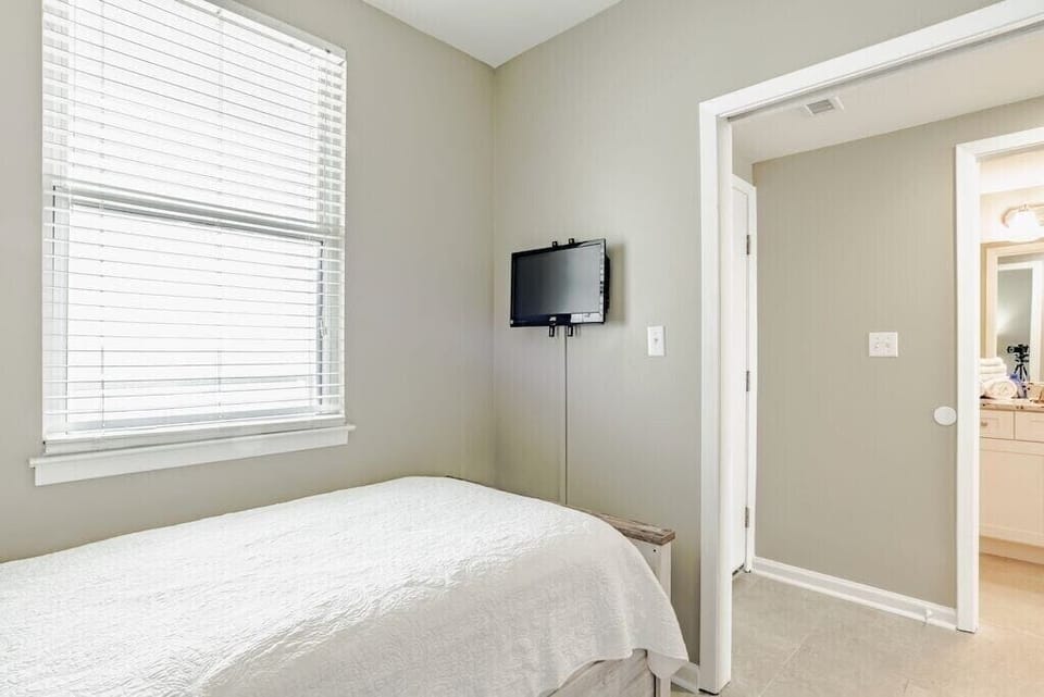 0e8564b3.f10