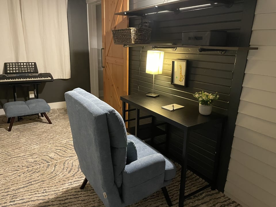 Wonderful office area!