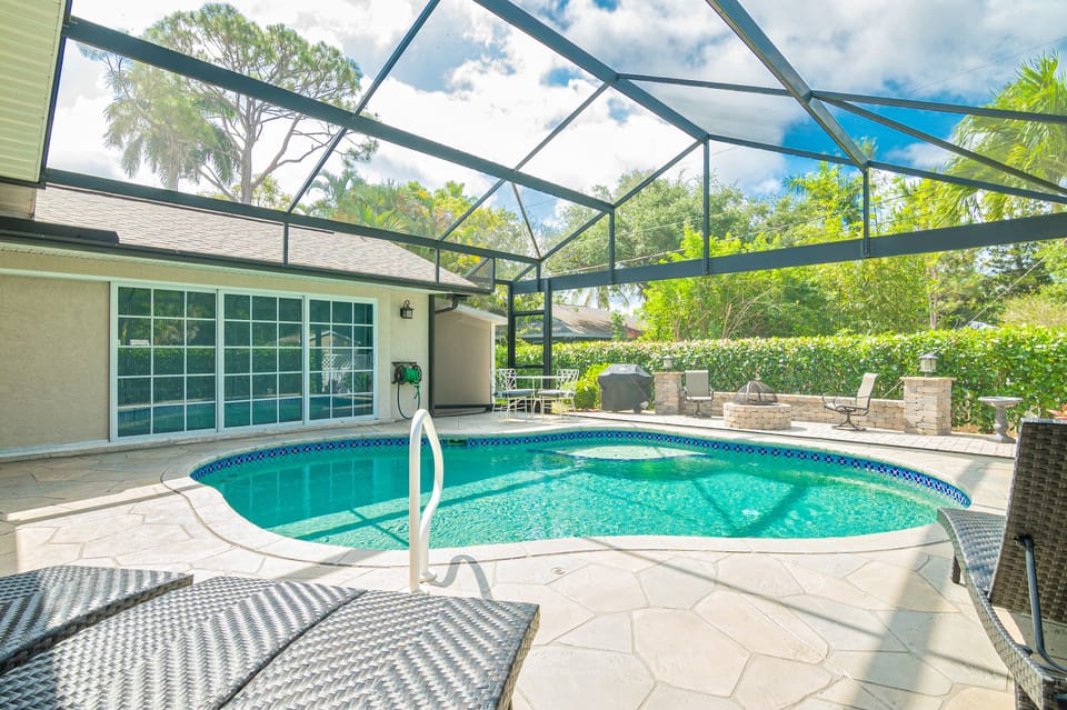 Gorgeous screened in pool and lanai