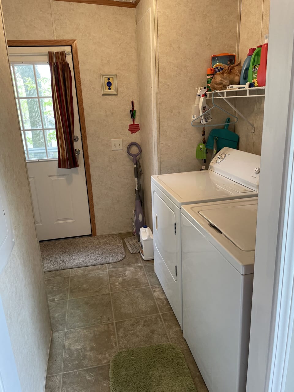 Laundry room 