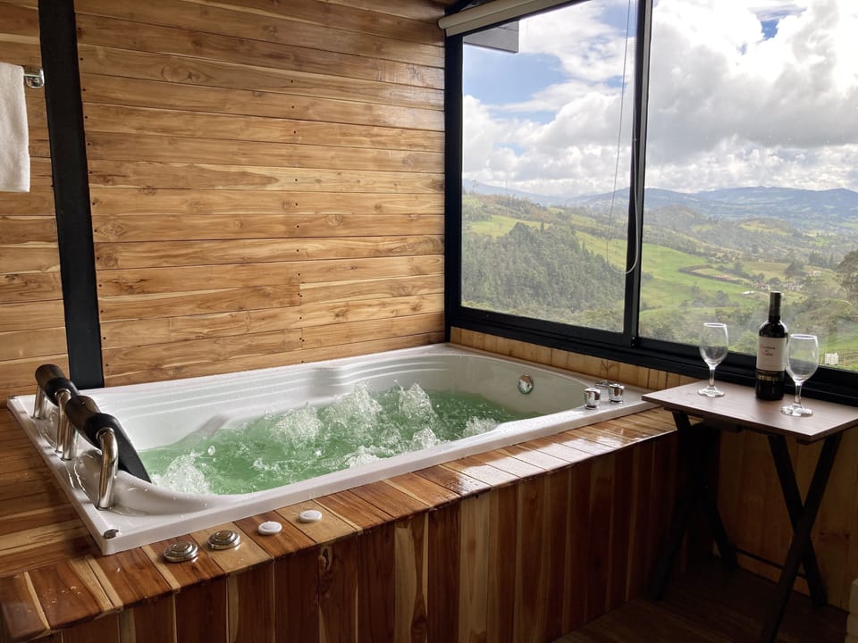 Jacuzzi privado Cabaña Caneiros