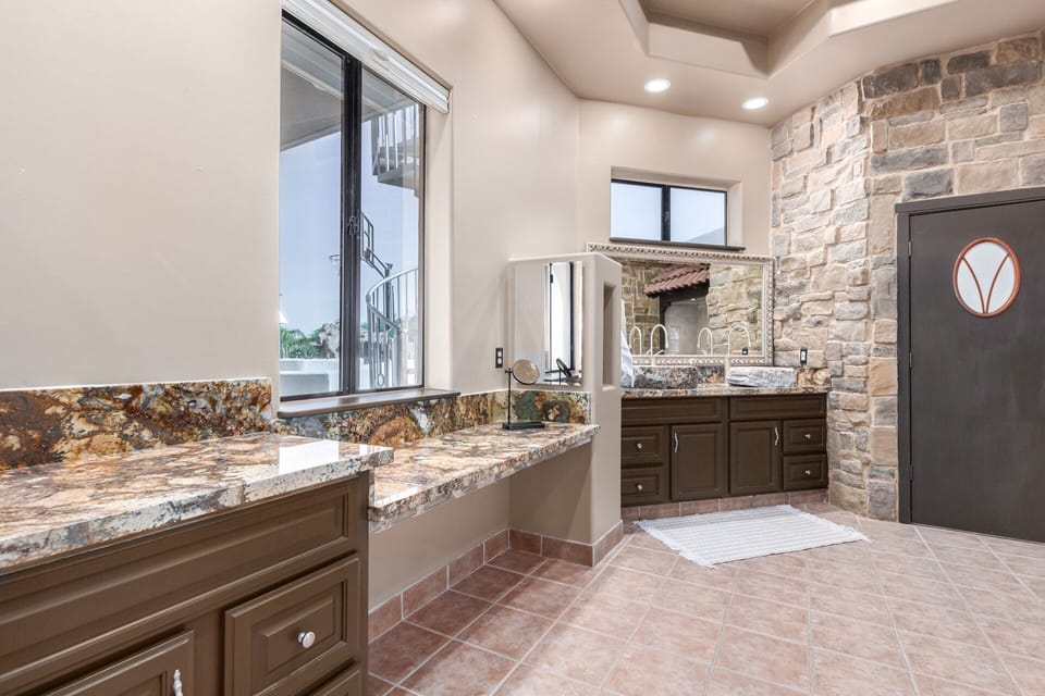 Bathroom 1- master en-suite