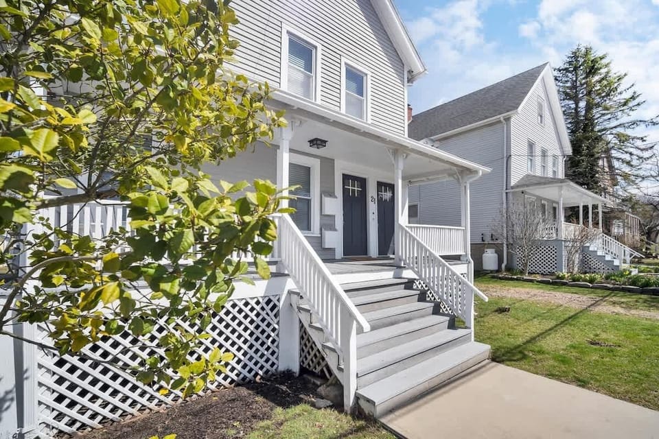 Welcome to Downtown Historic Retreat!