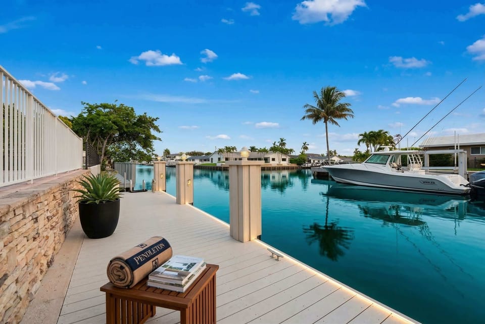 Sit by the dock for uninterrupted views out over the canal 