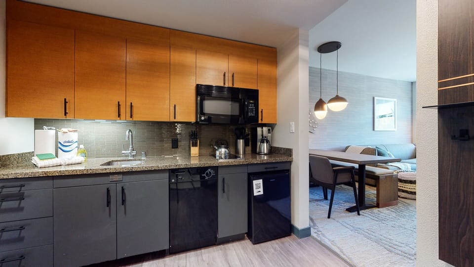 Chair, Furniture, Indoors, Room, Kitchen