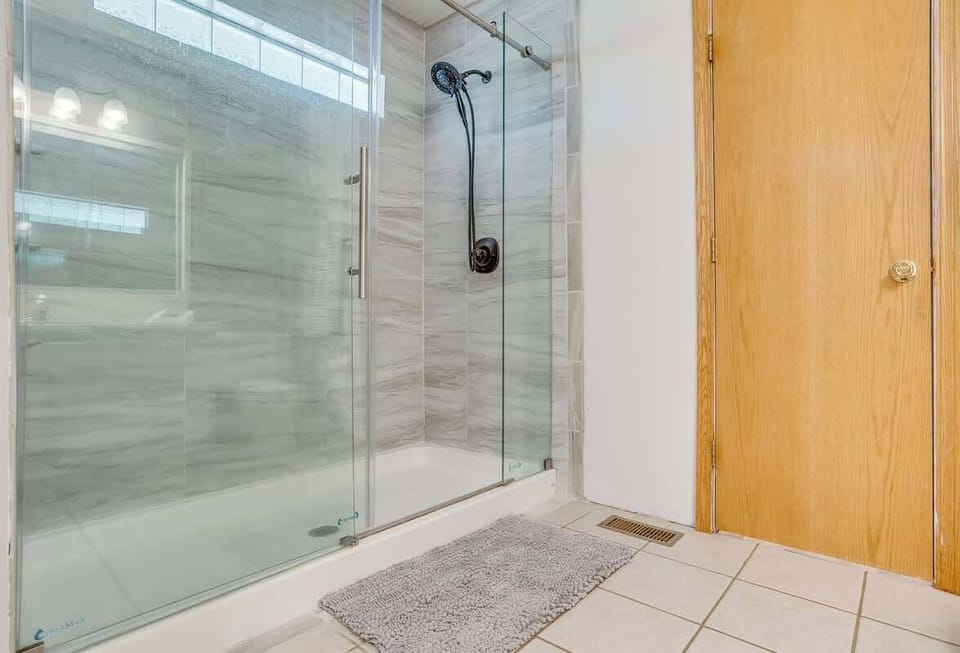 Beautiful newly remodeled shower in the master bathroom.