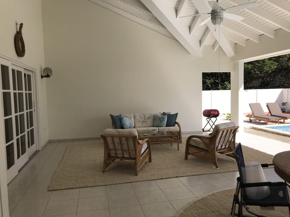 Serene outdoor living room