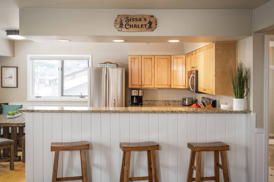 Saddle up to the breakfast bar