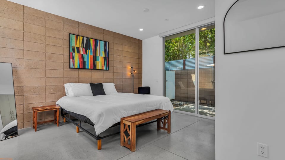 King bed in master