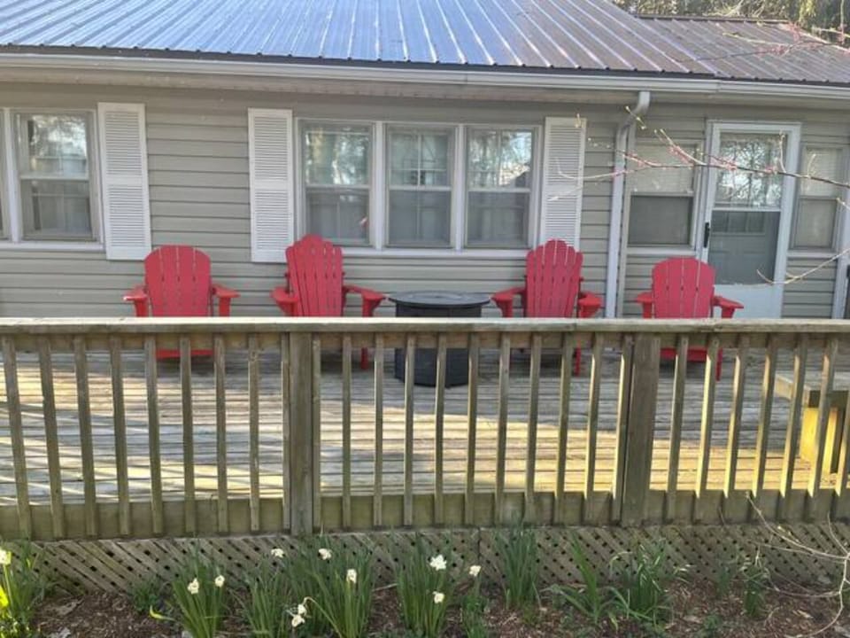 Front of cottage