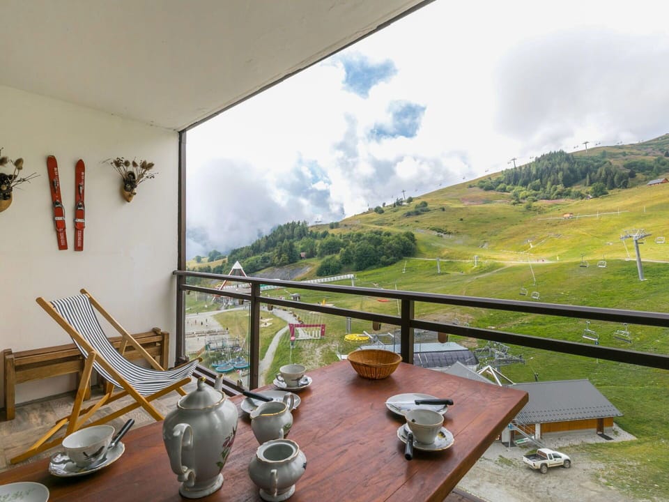 Cloud, Sky, Table, Tableware, Property, Plant, Building, Mountain, House, Window