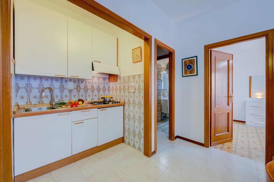 Kitchenette