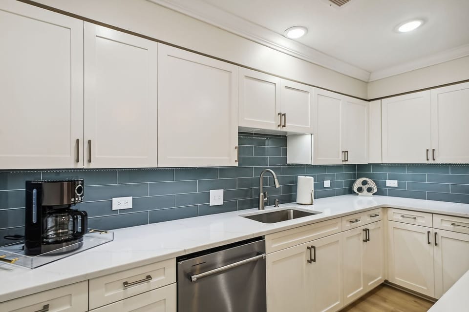 Blue backsplash for the coastal vibe