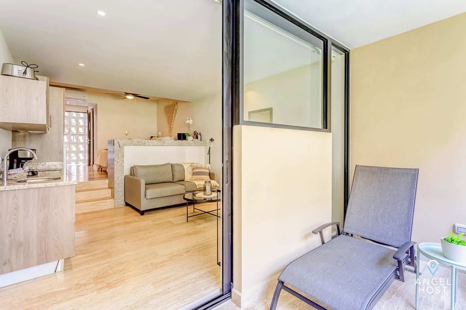 Open the floor-to-ceiling sliders for a great indoor/outdoor connection