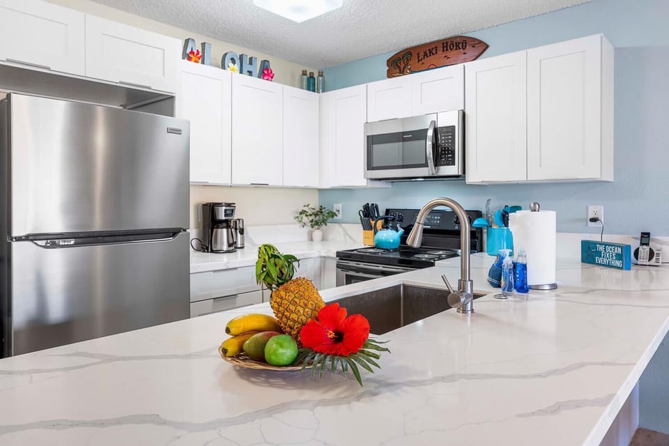 Fully equipped kitchen means you don't have to eat all meals out if you don't want to