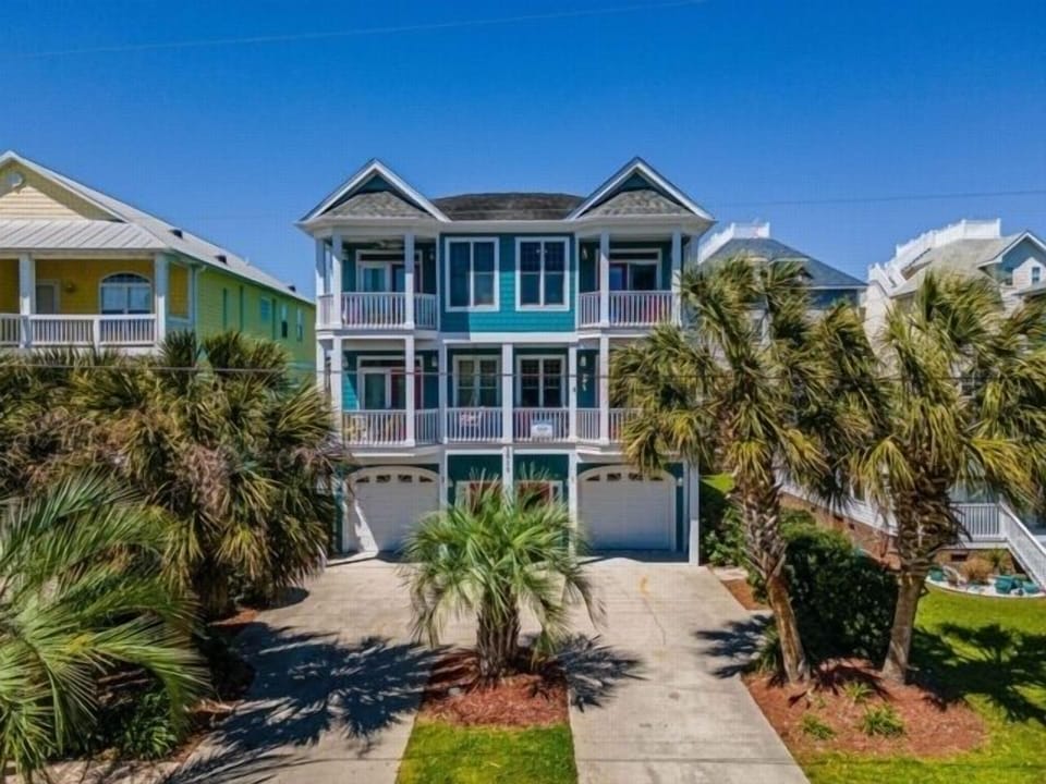 Building, House, Outdoors, Neighborhood, Urban