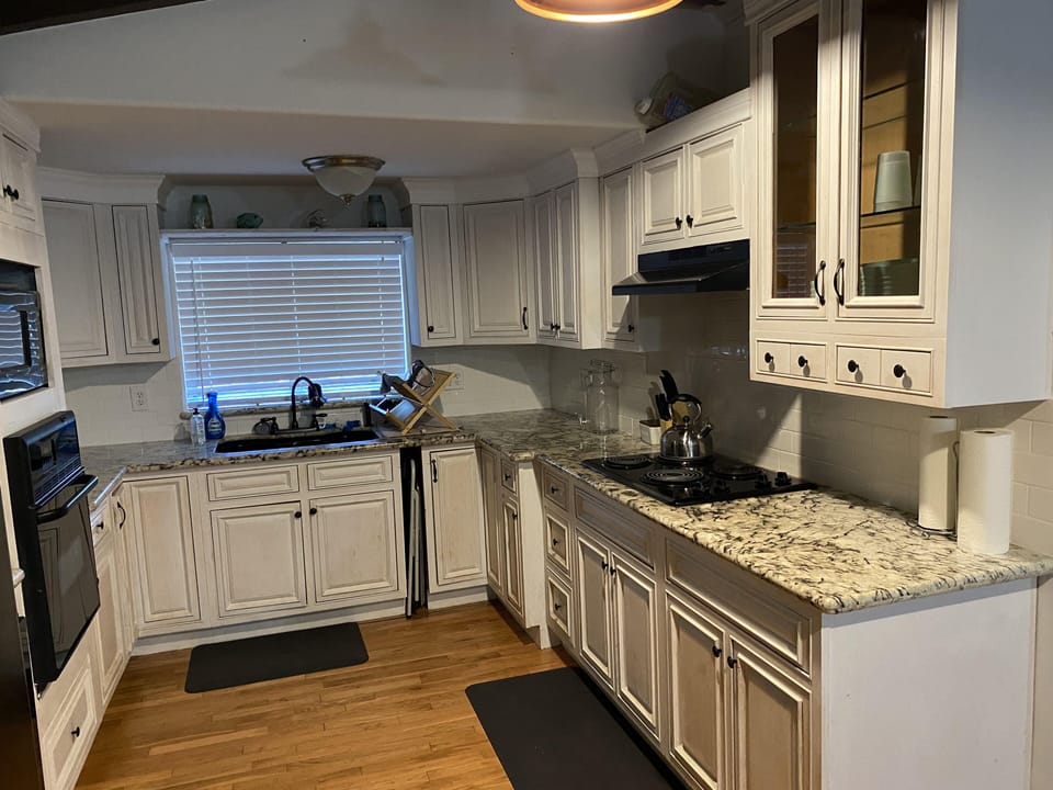 Kitchen 1