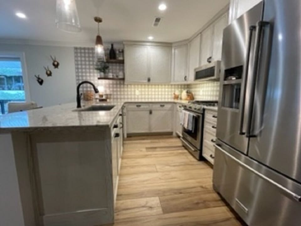 Well equipped kitchen