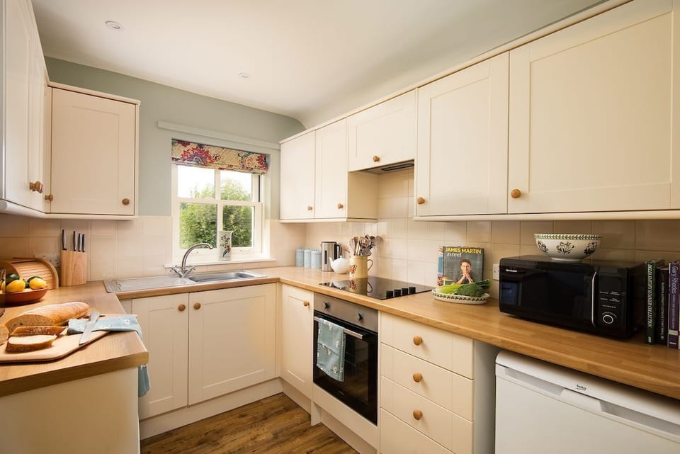 Crailing West Lodge - a home away from home
