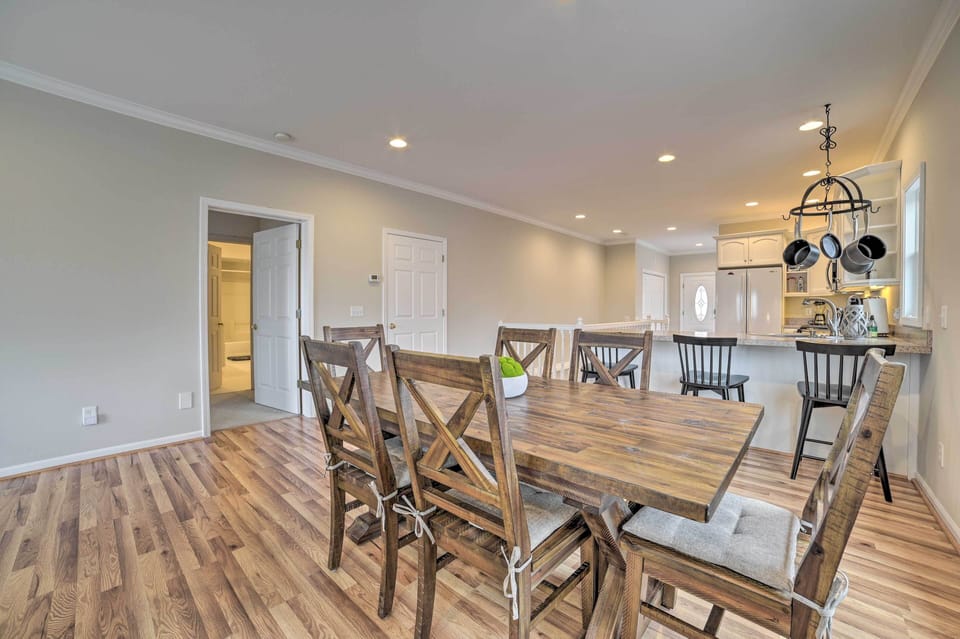 Dining Room | Board Games & Books