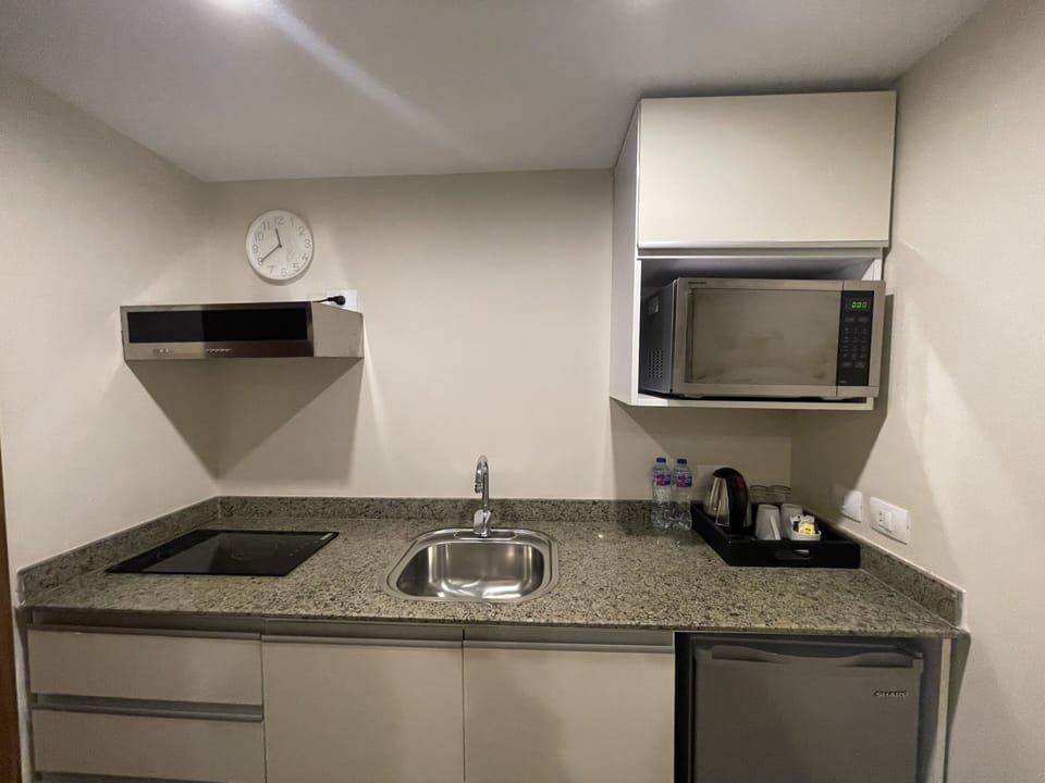 The Kitchenette