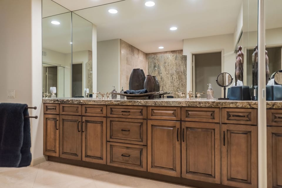 Master Bath Vanity