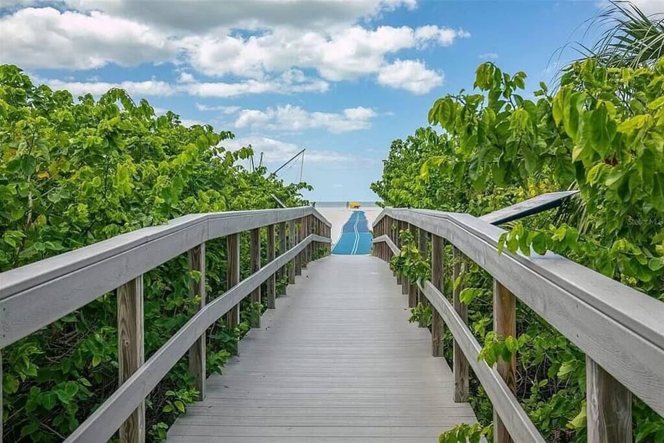 8e3c6b11 92b4 4738 9035 74c6c662d9cf