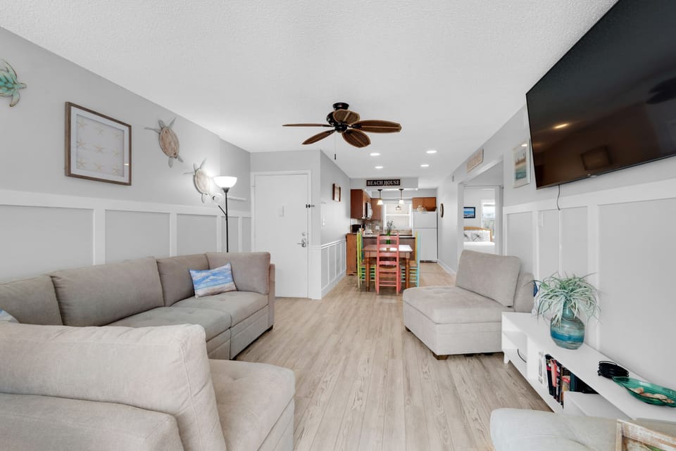 Living room to kitchen view