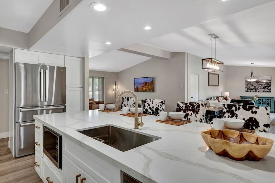Modern kitchen counter