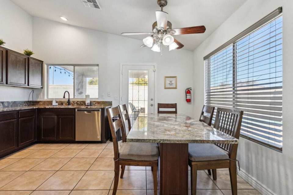 Enjoy meals in this six-seater table