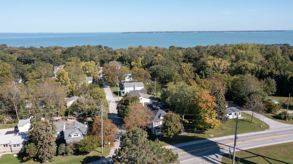 The peninsula is lovely with lots to do in the spring and fall also