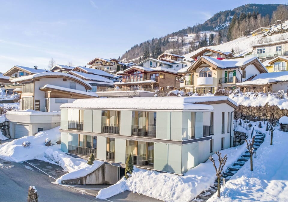 Sky, Building, Snow, Window, World, Mountain, House, Freezing, Urban Design, Residential Area