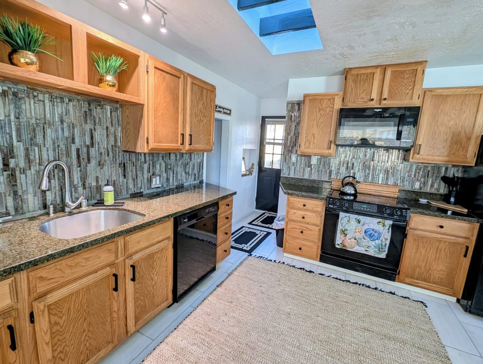kitchen with deck access 