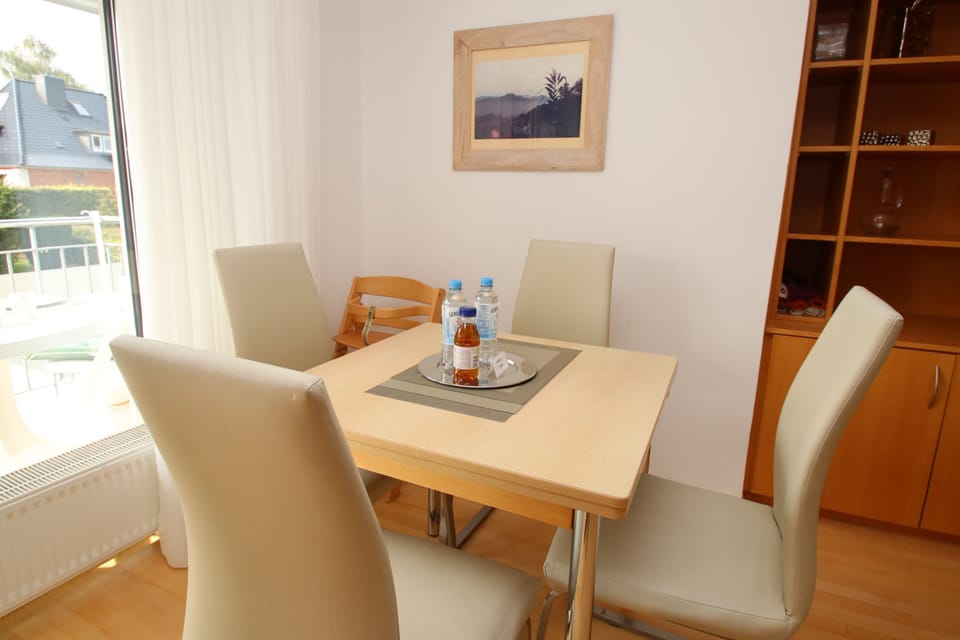 Alfred-Hagelstein-Straße, apartment 159 Apartment in Lubeck