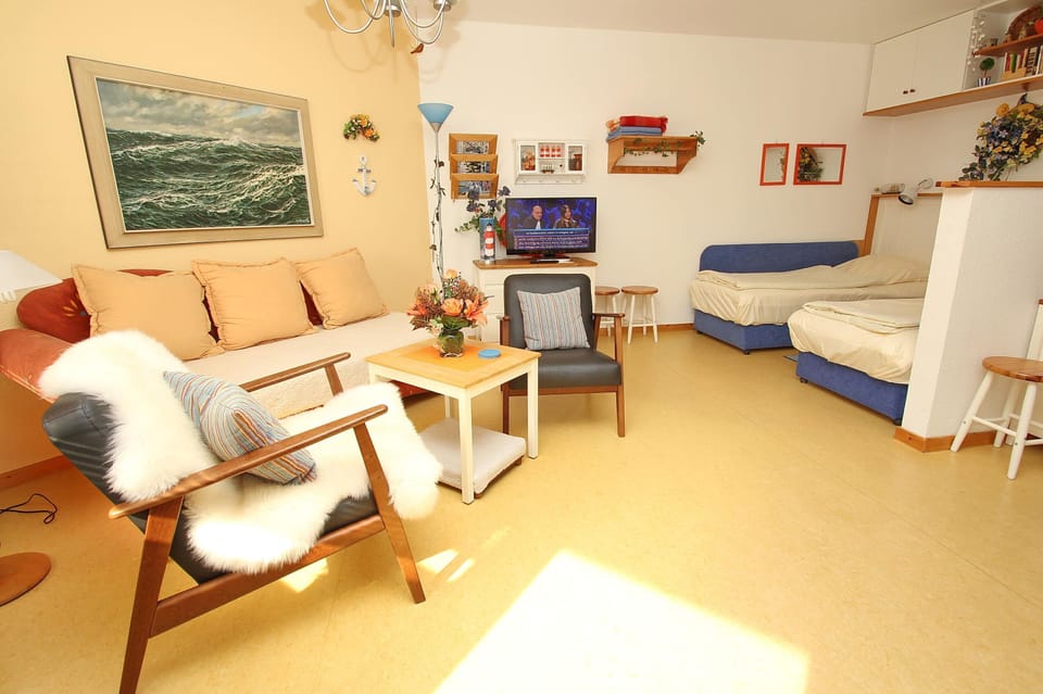 Kaiserallee, Fewo 120 Apartment in Lubeck