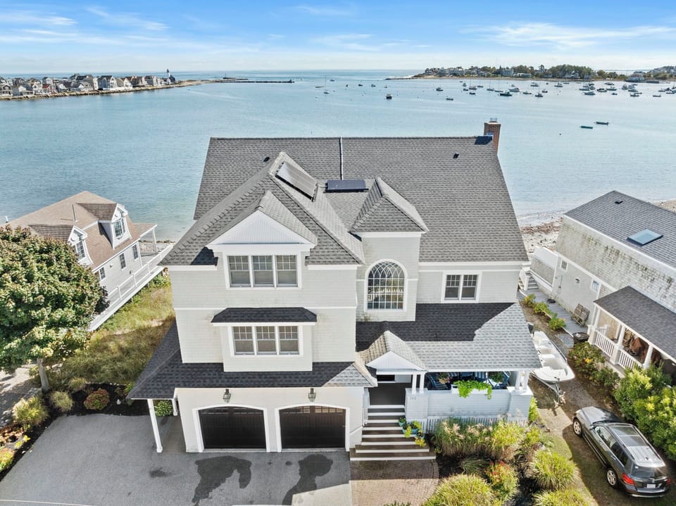 Double lot with plenty of parking