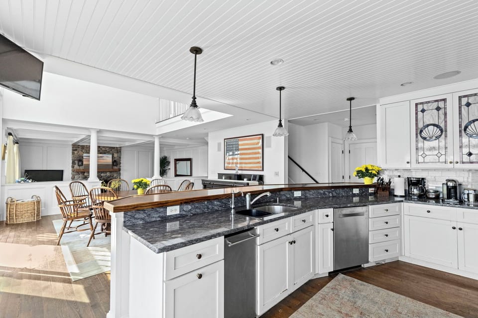 Open kitchen