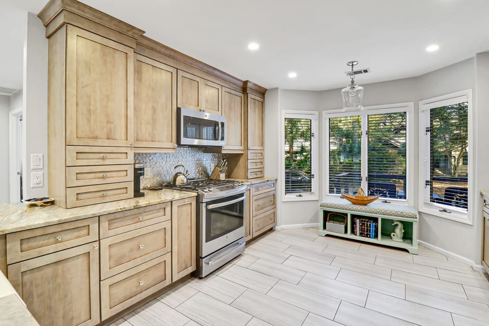 7 Hollyberry Lane | Kitchen - 7 Hollyberry Lane | Kitchen