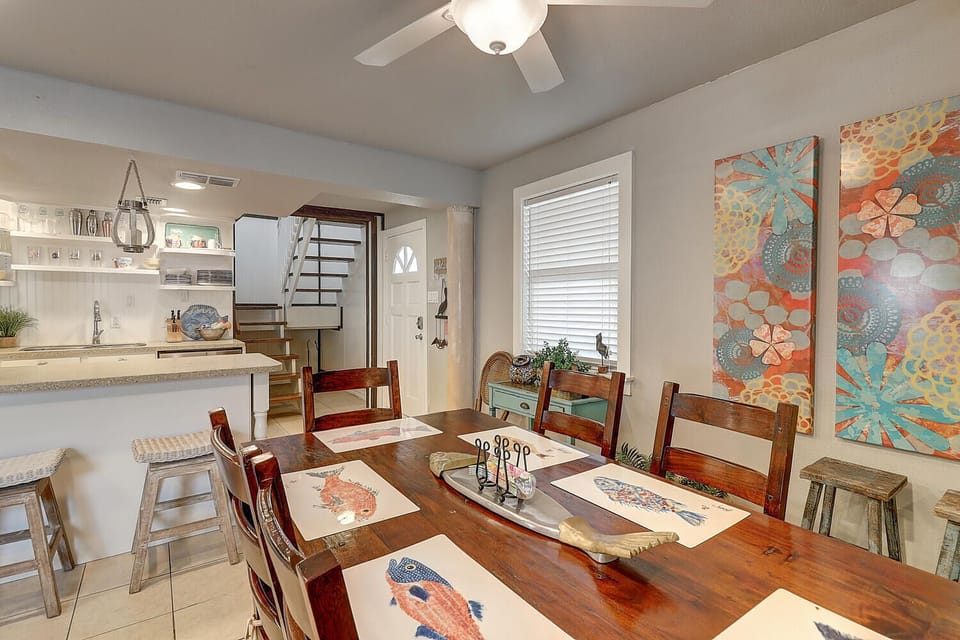 1st Floor Kitchen - Large dining table perfect for gatherings