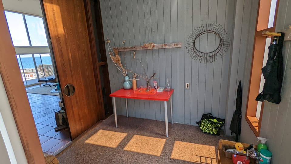 Mud room