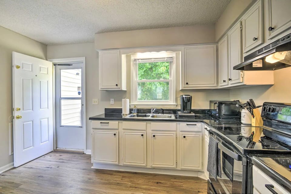 Kitchen and Backdoor