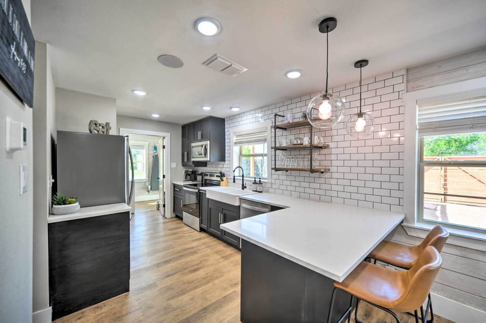 Kitchen | Fully Equipped | Cooking Basics | Dishware & Flatware