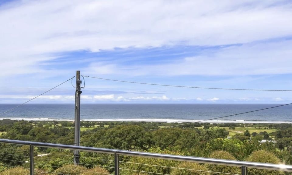Beach/ocean view