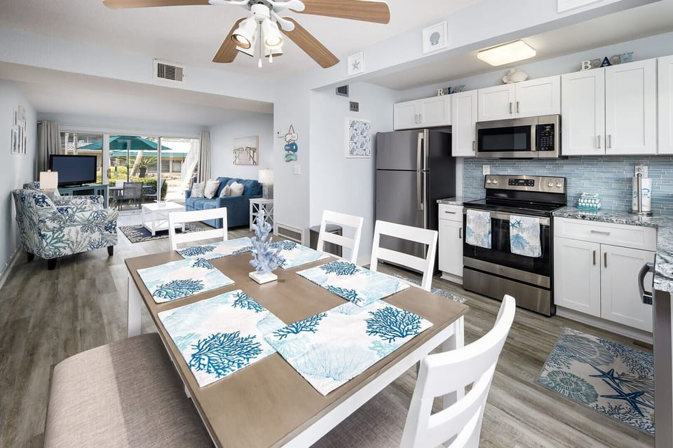 Dining Room and Kitchen