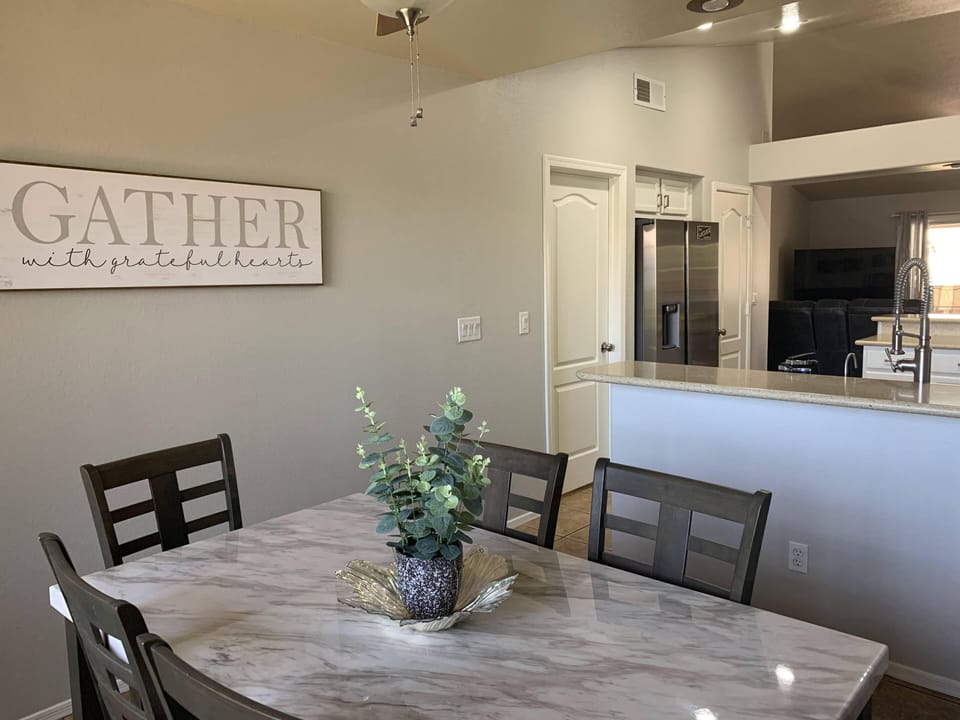 Breakfast Nook