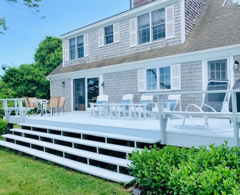 Expansive deck to dine and relax overlooking the water
