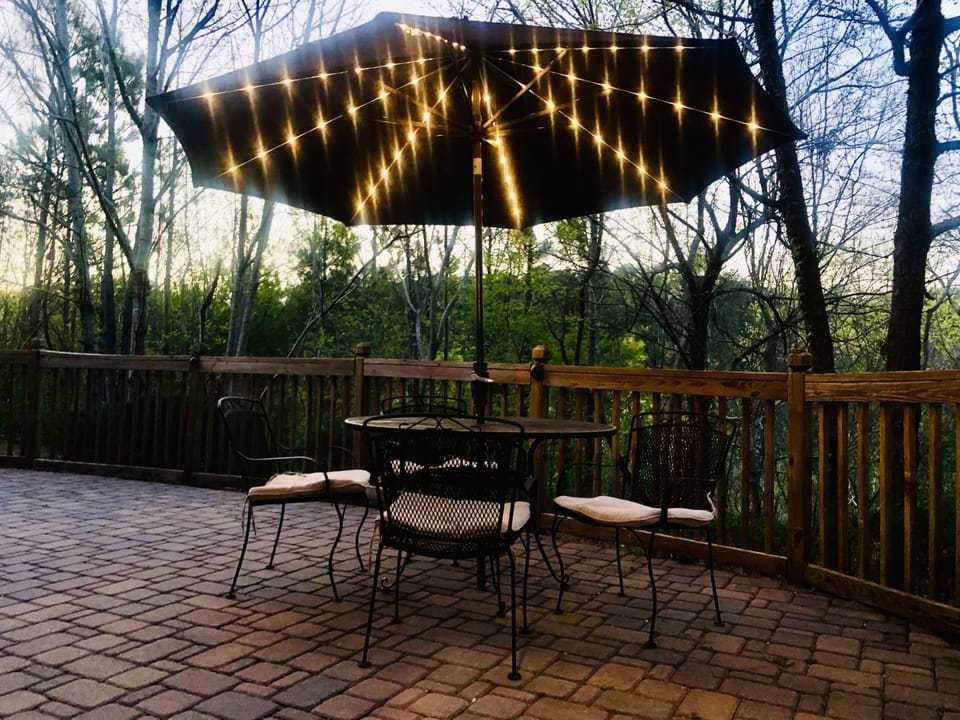 Beautiful private wooded setting