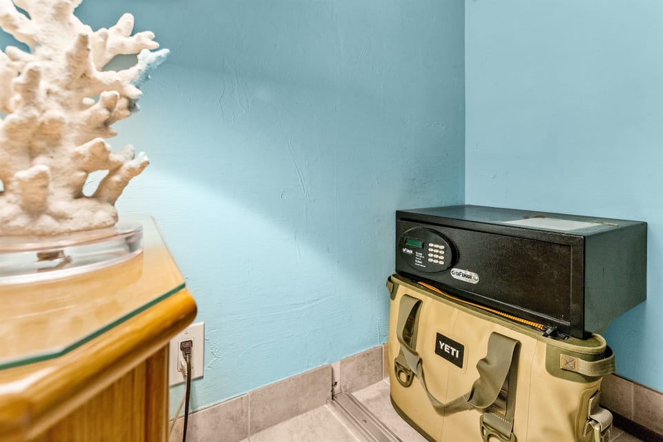 Digital security safe.